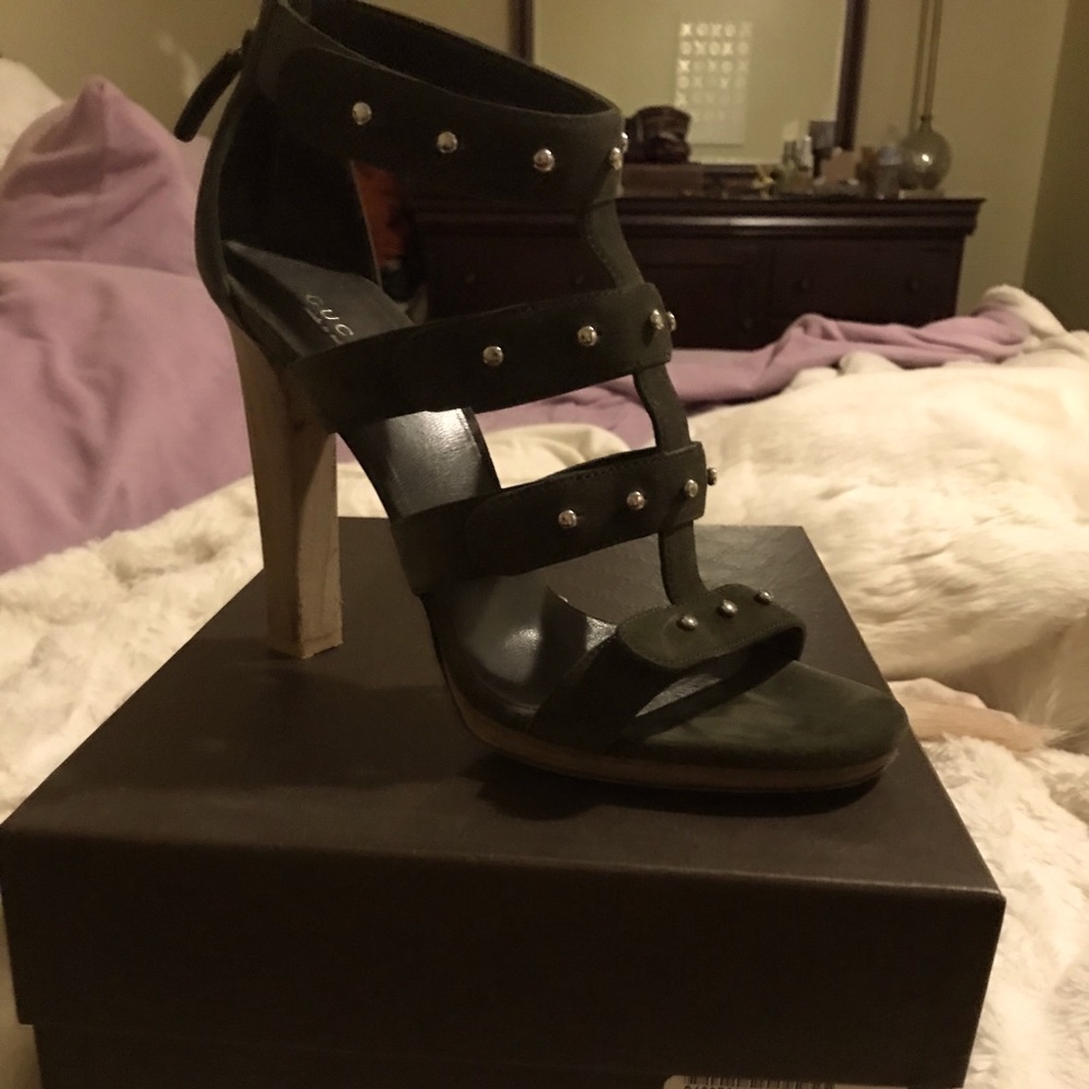 Gucci studded heel
